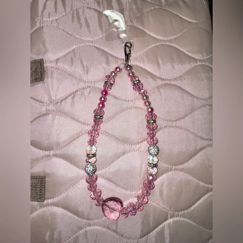 Phone Pink charm accessories